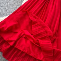 Robe longue plissée élégante à col perlé, manches volantées, coupe ajustée en mousseline pour femme, idéale pour mariage, église, soirée