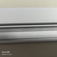 Fournisseur de profilés de fenêtres en vinyle FRPU UPVC, fabricant de fenêtres en verre Low-E imperméables et coupe-vent pour la maison