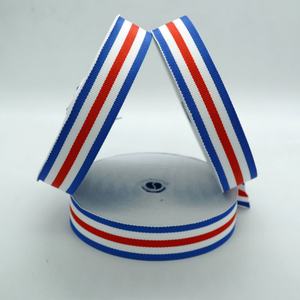 Cintas de Tres Colores en Rojo, Blanco y Azul Zafiro para Ropa, Sombreros y Bolsos - Accesorios de Vestir Disponibles en Stock - Product Image 4