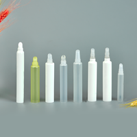 Tube cosmétique en plastique vide avec logo personnalisé, tube à gloss à lèvres vide, tube souple, contenants vides pour baume à lèvres