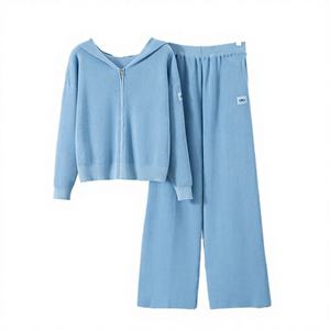 Conjunto Deportivo de Dos Piezas para Mujer, Otoño-Invierno, Transpirable, de Nylon/Algodón, con Sudadera con Capucha, Pantalones Anchos con Cierre, Estilo Casual, Color Sólido - Product Image 4