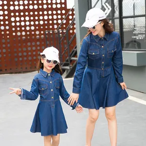 Bufa Mẹ Và Con Gái Phù Hợp Với Polyester Denim Ăn Mặc Nhà Máy Bán Buôn Thân Thiện Với Môi Vải Thời Trang Ăn Mặc Cao Sợi Màu Xanh Nhuộm