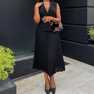 Conjunto de 2 Piezas para Mujer: Chaleco Cruzado con Cuello de Traje y Falda Plisada, a la Moda - Product Image 5