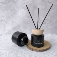 Bouteille vide en verre d'arôme de diffuseur de roseau rond de 100ml Bouteille vide en verre de diffuseur