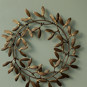 Guirnalda Decorativa Clásica de Bronce Hecha a Mano, Forma Redonda, Flores Artesanales sin Iluminación, Adorno - Product Image 3
