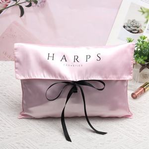 Yüksek kalite promosyon pembe saten iç çamaşırı iç çamaşırı giysi ambalaj zarf toz torbası özel Logo baskılı ipek saten saç çantası - Product Image 5