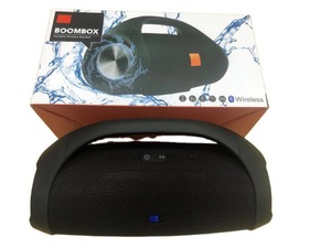BOOMBOX Altavoz Portátil con Micrófono, Bajos Profundos, Resistente al Agua, Bluetooth, para Camping, Playa y Fiestas - Product Image 6