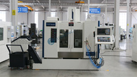 Petite fraiseuse CNC 5 axes VMC640 Petit centre d'usinage avec broche unique Prix compétitif Système de contrôle Siemens