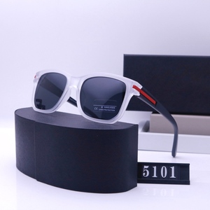 <span class=keywords><strong>Gafas</strong></span> <span class=keywords><strong>de</strong></span> <span class=keywords><strong>Sol</strong></span> Unisex <span class=keywords><strong>de</strong></span> Marca <span class=keywords><strong>de</strong></span> Lujo 5101, <span class=keywords><strong>Gafas</strong></span> Deportivas Cuadradas <span class=keywords><strong>con</strong></span> Logotipo, Montura <span class=keywords><strong>de</strong></span> PC Blanca y Roja, <span class=keywords><strong>Gafas</strong></span> <span class=keywords><strong>de</strong></span> <span class=keywords><strong>Sol</strong></span> para Exteriores para Hombre y Mujer - Product Image 3
