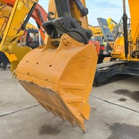 80% nouvelle pelle sur chenilles d'occasion JCB JS220LC avec faible heure de travail