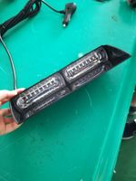 Barra de luces de advertencia estroboscópica de emergencia con visera de tablero LED de 12 voltios con ventosa