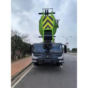 La Solución Rentable: Grúa sobre Camión ZAT1300V863 de 130 Toneladas de Zoomlion - Product Image 3