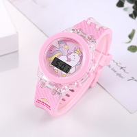 A06976-1 Montre Lumineuse Licorne, Montre Électronique en Silicone Lumineuse + Bracelet, Lot de 2 avec Boîte