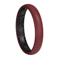 Vente en gros d'alliances en silicone unisexes de 4 mm, respirantes, avec rainures pour la circulation de l'air, pour fiançailles, anneaux en silicone tendance, cadeau de fête