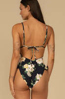 Maillot de bain une pièce à imprimé floral pour femme, avec torsion devant, ourlet à volants, coupe haute et décoration florale 3D