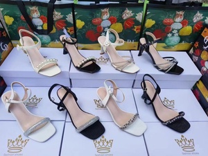 2024 <span class=keywords><strong>le</strong></span> dernier style d'inventaire en gros de nouvelles chaussures chaussures usagées chaussures de sport pour hommes et femmes talons hauts - Product Image 6