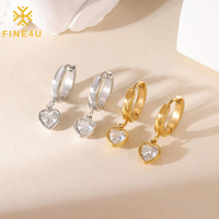 Boucles d'oreilles Huggie en acier inoxydable doré, finition argentée, design élégant, bijoux pour femmes, idéales pour l'école