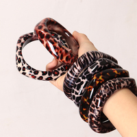 Bracelet manchette léopard style hip-hop, géométrique, en résine irrégulière, pour hommes et femmes