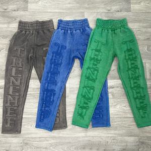 Conjunto Deportivo Unisex Personalizado con Estampado, Ecológico, para Invierno, con Parches Bordados, Pantalones Deportivos Transpirables y Acampanados, Sudadera con Capucha para Hombre - Product Image 2