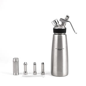 กระบอกตีครีมอะลูมิเนียมพิมพ์โลโก้ได้ ขนาด 500 มล. พร้อมหัวตีครีมสำหรับตกแต่ง - Product Image 3