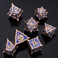 Ensemble de dés de jeu de rôle DND en métal doré rouge brillant, 7 pièces, orné de pointes, fait main, écologique, dés polyédriques pour jeux de table RPG