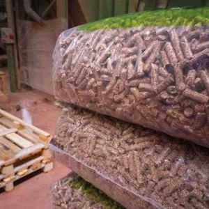 Pellets de Abeto, Pino y Abedul Puros, Combustible SPF Mix, Alto Rendimiento BTU, para Estufas de Calefacción Residenciales y Comerciales, Energía Renovable de Madera - Product Image 4