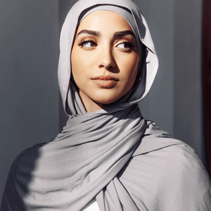 ผ้าพันคอผ้าคอตตอนเนื้อนุ่มแบบพรีเมี่ยมสำหรับผู้หญิงที่มีน้ำหนักเบายืดได้สองทางยาวคลุมเข่าฮิญาบ - Product Image 3