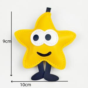 พวงกุญแจอี<span class=keywords><strong>โม</strong></span><span class=keywords><strong>จิ</strong></span>สุดน่ารัก ชุดต้นคริสต์มาส แอปเปิ้ล ดาว ทำจากหนัง PU ของขวัญวันหยุดสำหรับผู้หญิงและเด็กผู้หญิง - Product Image 6