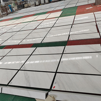 Mur de pierre de marbre blanc naturel décoratif en aluminium panneau de marbre composite en nid d'abeille carreaux feuille de marbre à haute brillance