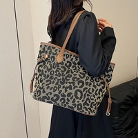 Bolso Tote de Paja a Rayas de Moda para Mujer, Gran Capacidad, Bolso de Playa de Verano, Bolso de Hombro Tejido con Asas de Cuero