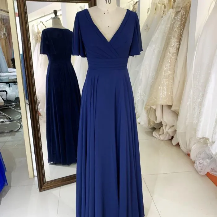 Azul marinho plus size chiffon manga curta A linha mão saia plissada mãe dos vestidos de dama de honra da noiva para casamento