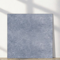 Surface texturée de carreaux de porcelaine en marbre antique gris mat de qualité supérieure 600x600mm pour salle de bain et sol et mur de villa