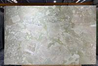 SGZ SGZ-MNHY Calcite Breccia Rosata |   Patchs de couleur vert sauge mat et rose blush |   Meubles de salle à manger polis, durables, écologiques et imperméables