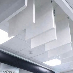 Panneaux acoustiques suspendus en <span class=keywords><strong>laine</strong></span> <span class=keywords><strong>de</strong></span> verre pour plafond, courbés, installation verticale, classe NRC 0.9, en vente au meilleur <span class=keywords><strong>prix</strong></span> <span class=keywords><strong>de</strong></span> gros - Product Image 1