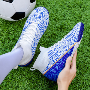 Chaussures <span class=keywords><strong>de</strong></span> football à crampons courts montants, prix usine compétitif, lot en gros, logo personnalisable, <span class=keywords><strong>taille</strong></span> et couleur, FG extérieur/intérieur - Product Image 4