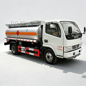 Camion-citerne à huile personnalisable de nouvelle conception à vendre, camion-citerne à huile de 2 à 8 tonnes avec boîte de vitesses manuelle, véhicule spécial pour le transport d'essence - Product Image 1