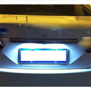 Luz LED para placa de matrícula de coche, accesorios para <span class=keywords><strong>Honda</strong></span> Fit Jazz Odyssey Stream Insight CRV <span class=keywords><strong>FRV</strong></span> HR-V Crosstour 5D - Product Image 2