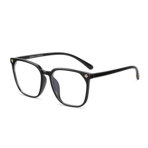 Occhiali Trasparenti dal Design Vintage Economici Occhiali Anti Luce <span class=keywords><strong>Blu</strong></span> per Computer Montature per Occhiali 2026 - Product Image 3