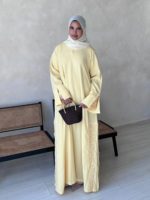 Usine Sharut Abaya OEM/ODM, Abaya de luxe de Dubaï, robe islamique musulmane pour femmes, tenue modeste avec dentelle florale, ensemble Abaya en dentelle Nida