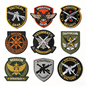 Patch brodé robuste avec fixation auto-agrippante <span class=keywords><strong>Velcro</strong></span> pour équipement tactique et usage extérieur – Fournisseur d'usine - Product Image 1