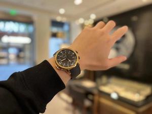 Relojes Mecánicos de Alta Calidad con Diseño Moderno, Función de Calendario y Marco Dorado, Gran Venta - Product Image 5