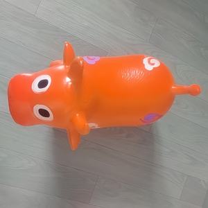 Jouet gonflable en PVC en forme de <span class=keywords><strong>vache</strong></span>, matériau durable pour les sports de plein air et les activités de saut pour enfants - Product Image 6