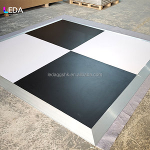 Scène blanche brillante personnalisable de 8 x 16 pieds pour événements, mariages et locations, installation rapide et portable pour la location - Product Image 1
