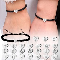 Nouveau Bracelet Tendance Fait Main 26 Lettres, Bijou Exquis Cœur Couple, Corde Noire, Fabriqué en Europe et aux États-Unis, Unisexe, Alliage Pur
