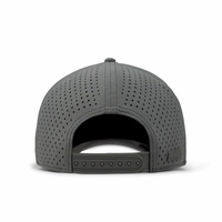 Casquette de camionneur en polyester avec patch en caoutchouc PVC, casquette de camionneur haut de gamme, casquette de golf imperméable découpée au laser sur mesure, casquettes de baseball 5 panneaux pour hommes