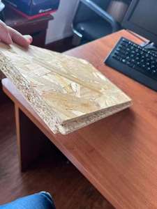 3600mm * 1200mm x 18mm/19mm/20mm/22mm Lengua y ranura <span class=keywords><strong>OSB</strong></span> Suelo de lengua negra - Product Image 2