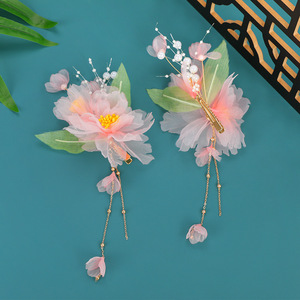 Nouvelle pince à cheveux en soie avec perles de cristal style antique et fleurs, accessoire capillaire classique de luxe léger et de niche, pour enfants - Product Image 3