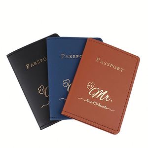 Funda de Pasaporte de Piel Sintética Impermeable y Personalizada con Bloqueo RFID y Porta Tarjetas para Viaje, en Oferta - Product Image 1