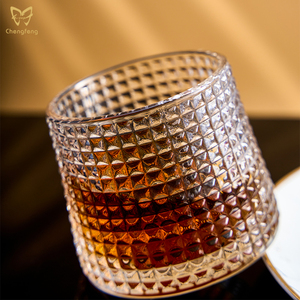 Bicchieri <span class=keywords><strong>da</strong></span> bere bicchierini di whisky tazze ristoranti Hotel essenziali 180 Ml di vetro di roccia per la casa vetro di vetro sottile trasparente moderno - Product Image 2