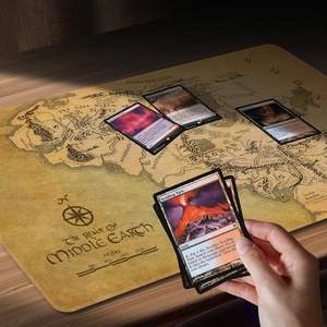 <span class=keywords><strong>Tapis</strong></span> <span class=keywords><strong>de</strong></span> <span class=keywords><strong>jeu</strong></span> en caoutchouc carré personnalisé avec logo en gros, 14x24 pouces, pour jeux <span class=keywords><strong>de</strong></span> cartes MTG et TCG - Product Image 3